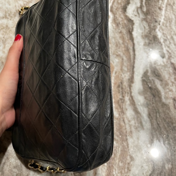 CHANEL crossbody camera bag - converts to shoulder bag - Picture 9 of 15